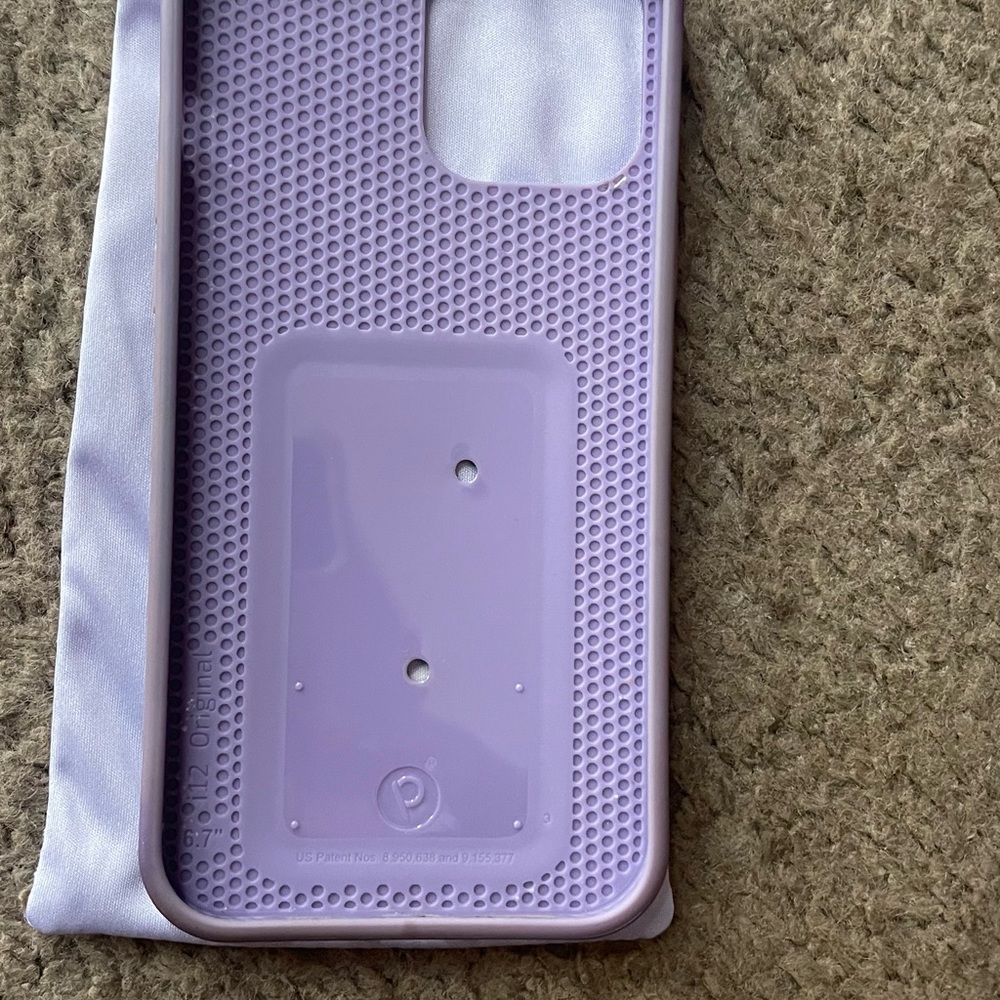 Loopy case - Picture 2 of 2